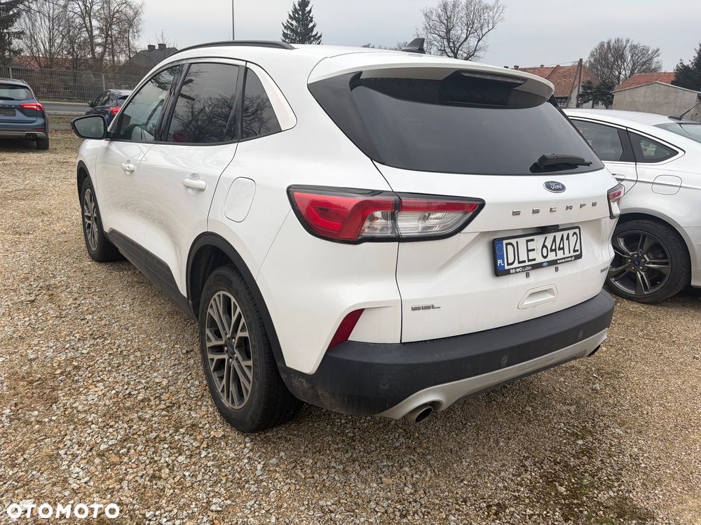 Ford Kuga - 6