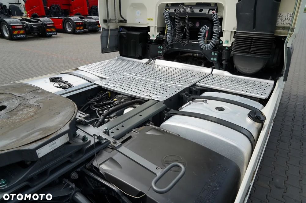 DAF XF 480 / SPACE CAB / RETARDER / KLIMA POSTOJOWA / EURO 6 - 17