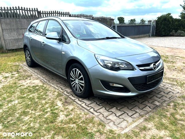 Opel Astra - 2