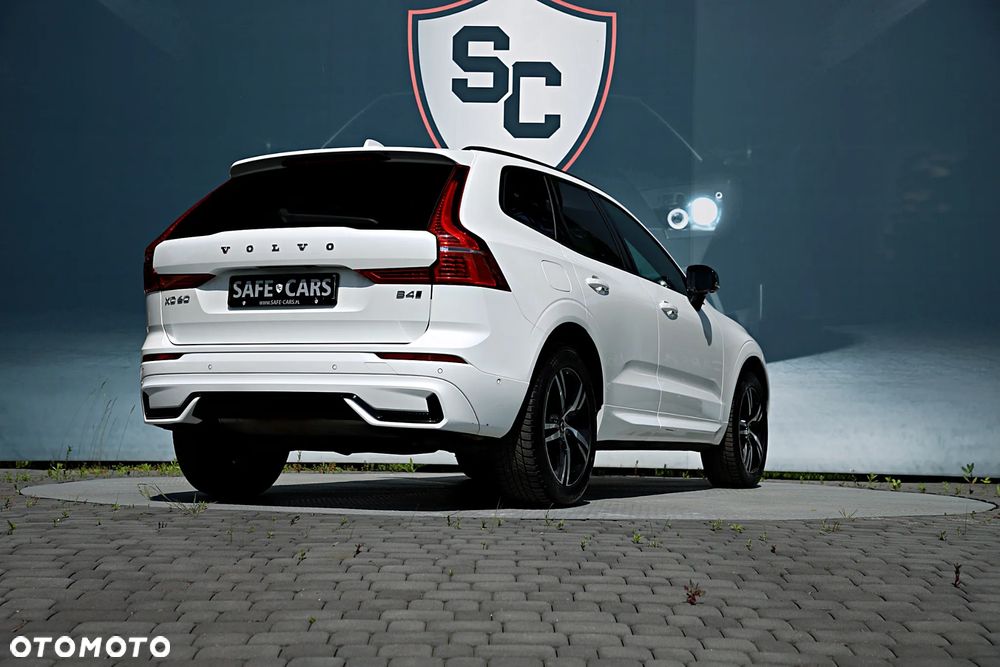 Volvo XC 60 B4 D AWD R-Design - 9