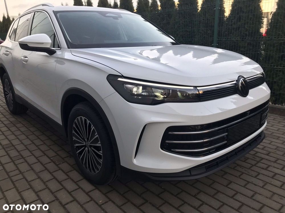 Volkswagen Tiguan - 6
