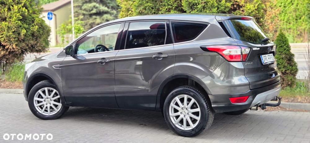 Ford Kuga 1.5 EcoBoost 2x4 Cool & Connect - 9