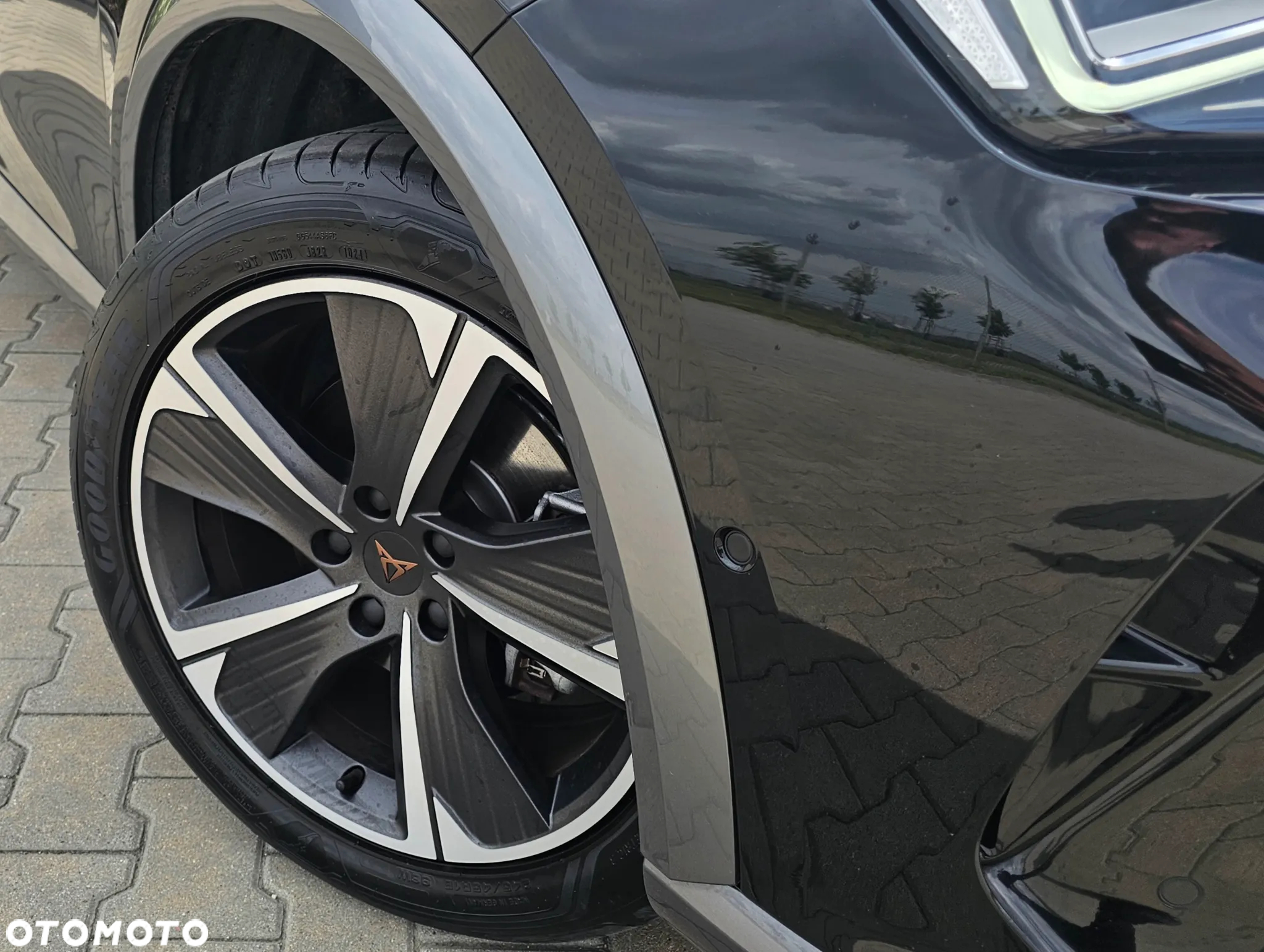 Cupra Formentor 1.5 e-Hybrid PHEV DSG - 8