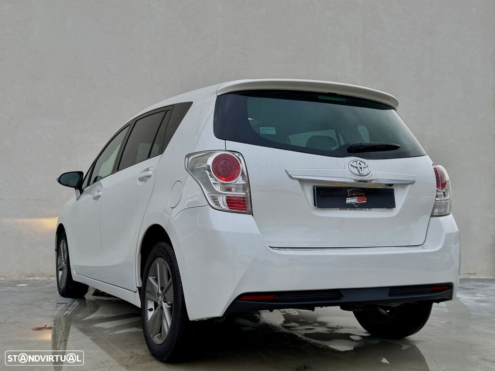 Toyota Verso 1.6 D-4D Active - 19