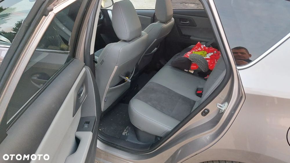 Toyota Auris - 6