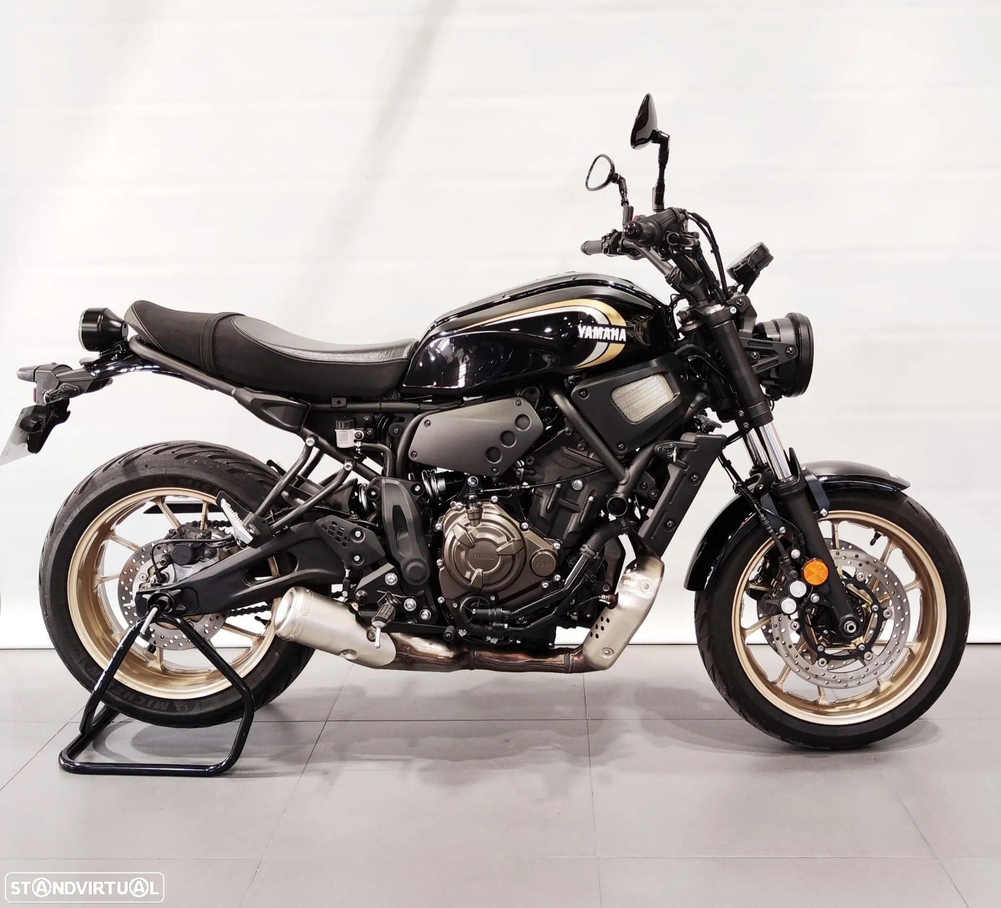 Yamaha XSR 700 - 1