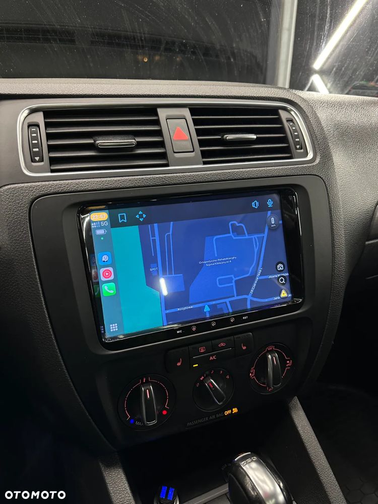 Volkswagen Jetta 2.0 TDI DPF DSG Highline - 6