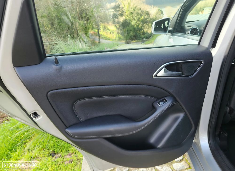 Mercedes-Benz B 200 CDI BlueEFFICIENCY EDITION 1 - 14