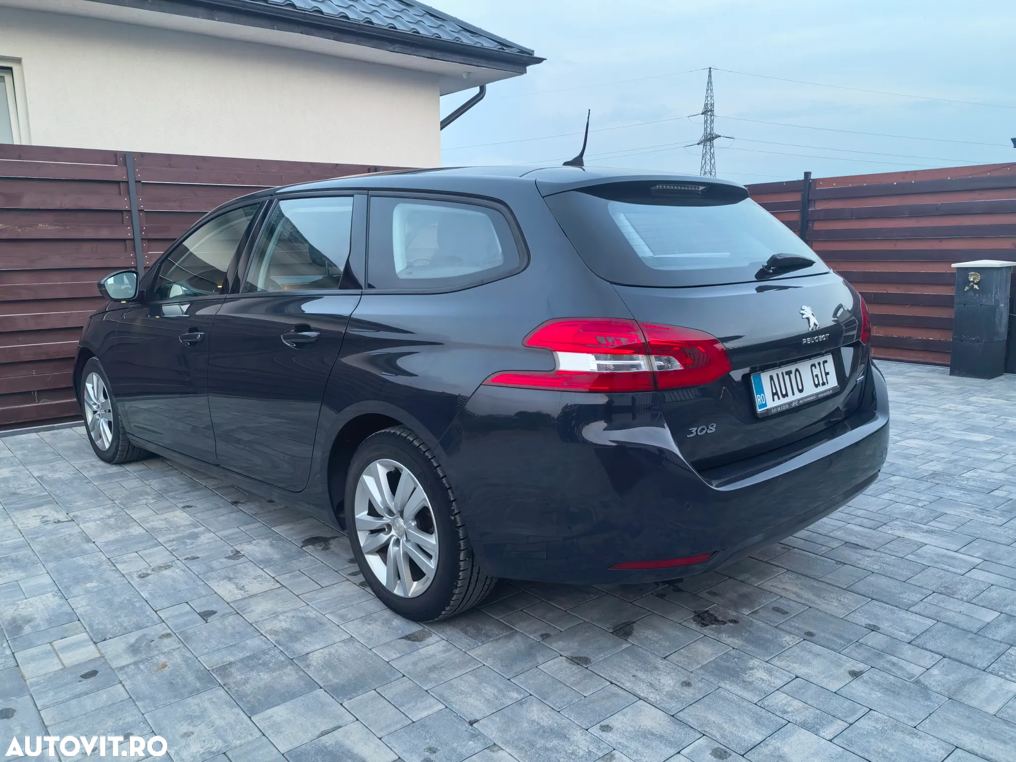Peugeot 308 SW e-HDi 115 Stop & Start Active - 17