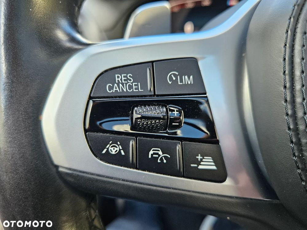 BMW X3 xDrive20d - 28