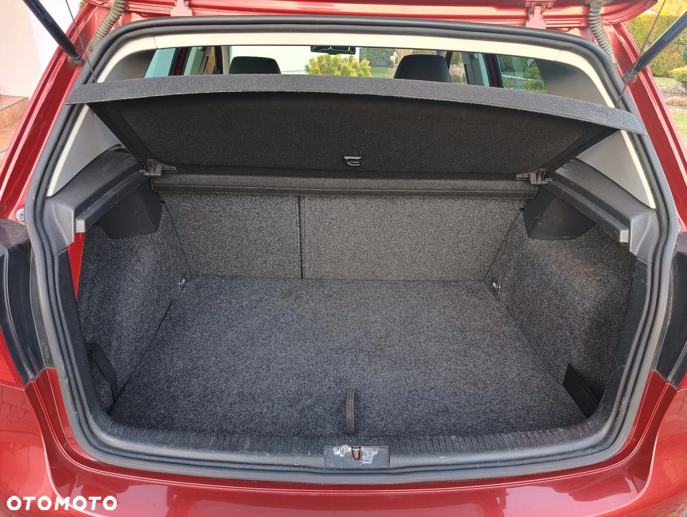 Volkswagen Golf 1.6 United - 12