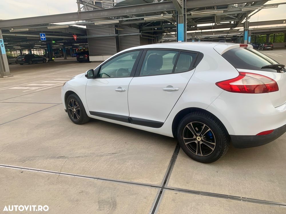 Renault Megane 1.5 dCI Authentique - 3