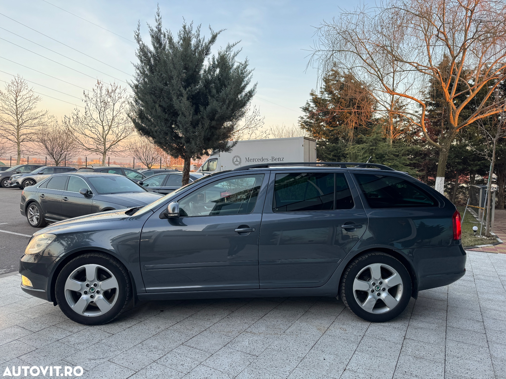 Skoda Octavia 1.6 TDI Ambiente DSG - 21