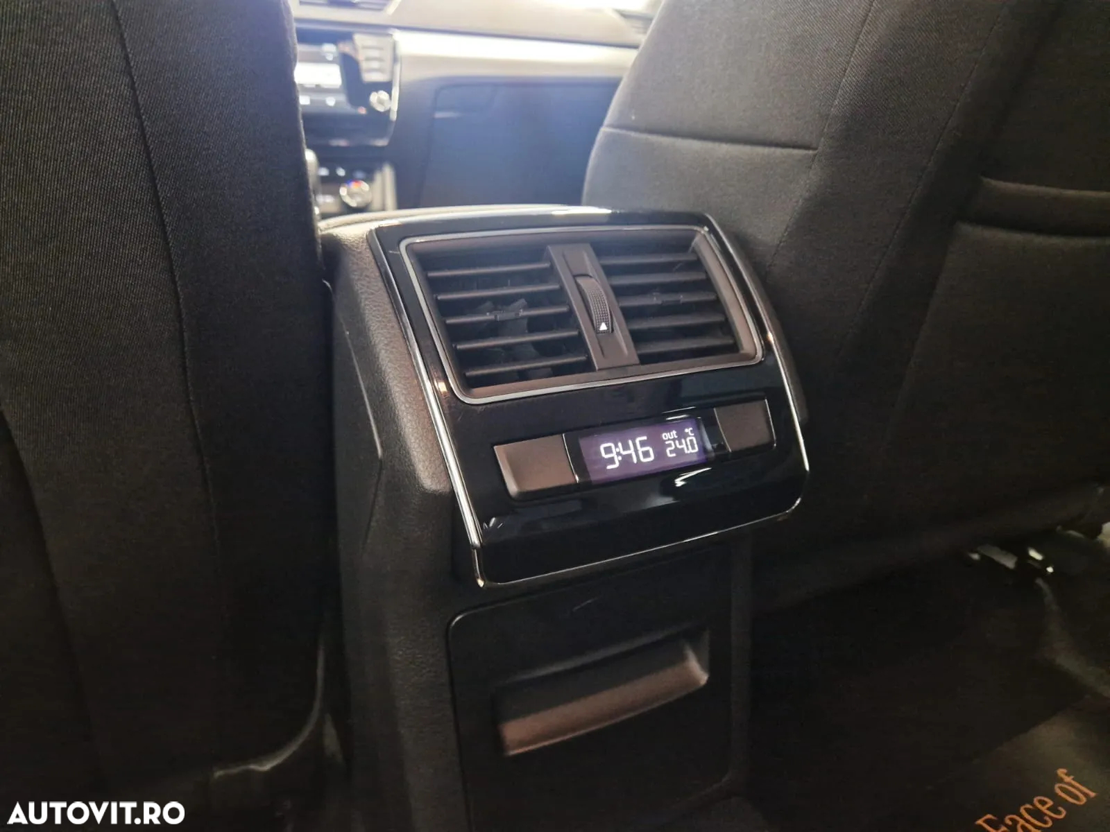 Skoda Superb 2.0 TDI DSG Style - 25