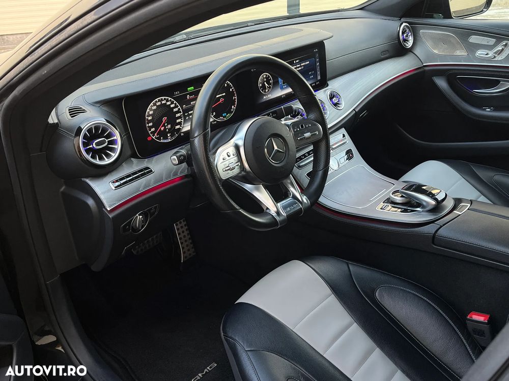 Mercedes-Benz CLS - 5