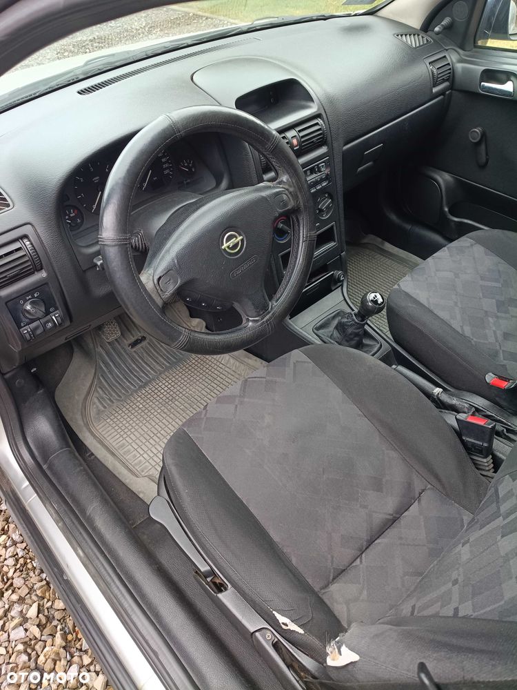 Opel Astra - 6
