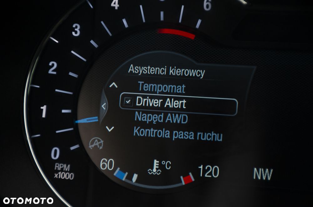 Ford Edge 2.0 EcoBlue Bi-Turbo 4x4 Titanium - 27