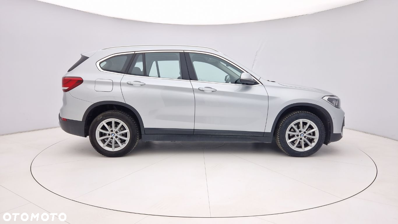 BMW X1 sDrive16d - 5