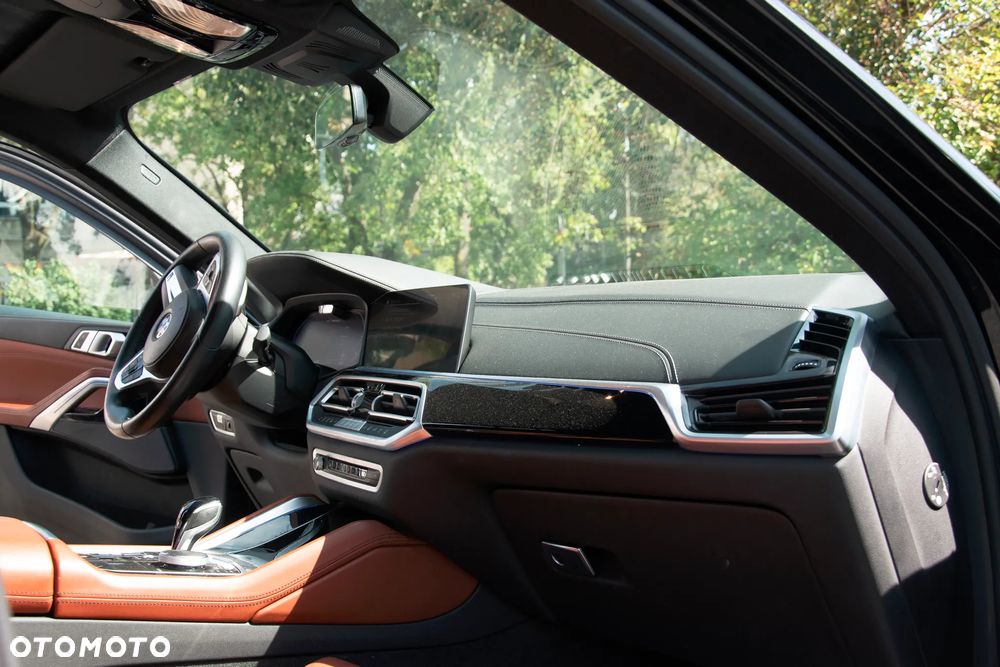 BMW X6 - 25