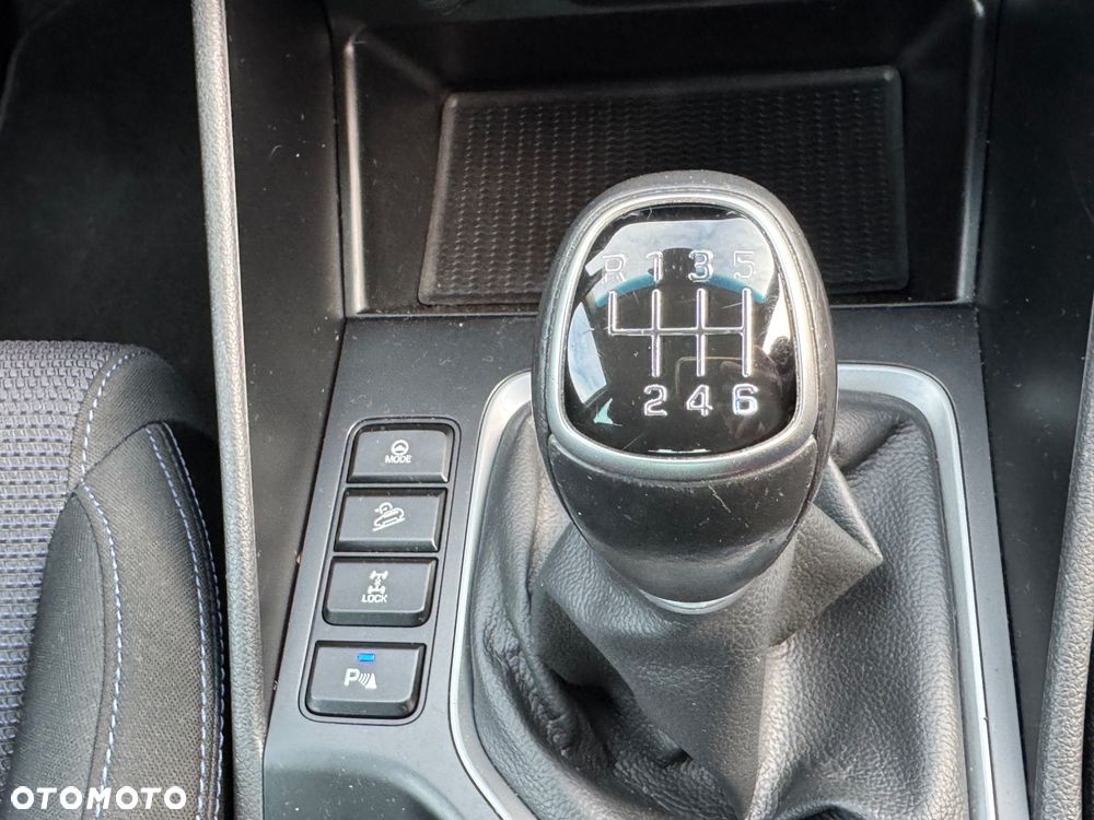 Hyundai Tucson 2.0 CRDi 4WD Advantage - 22