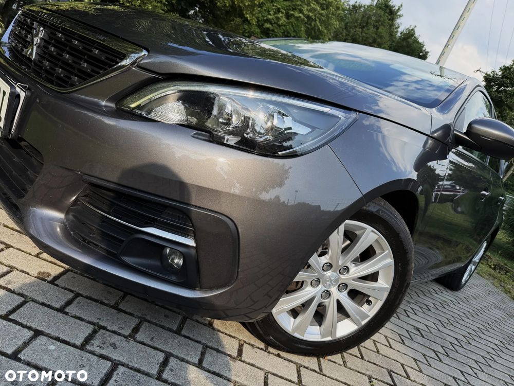 Peugeot 308 BlueHDi 130 Stop & Start Allure - 36