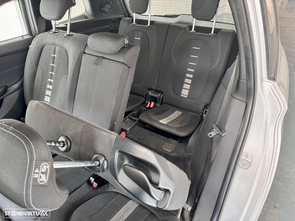 BMW 218 Gran Tourer d Sport-Aut. Sport Line - 18