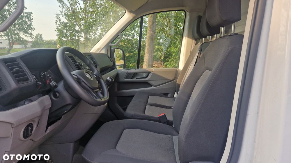 Volkswagen CRAFTER - 9
