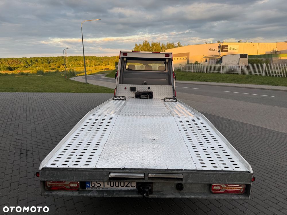Mercedes-Benz Sprinter - 8
