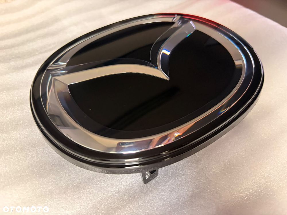 MAZDA 6 2018 2026 Emblemat przedni Znaczek przód pod radar GSH751730 - 4