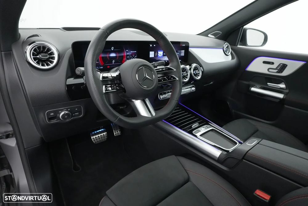 Mercedes-Benz GLA 200 AMG Line - 30