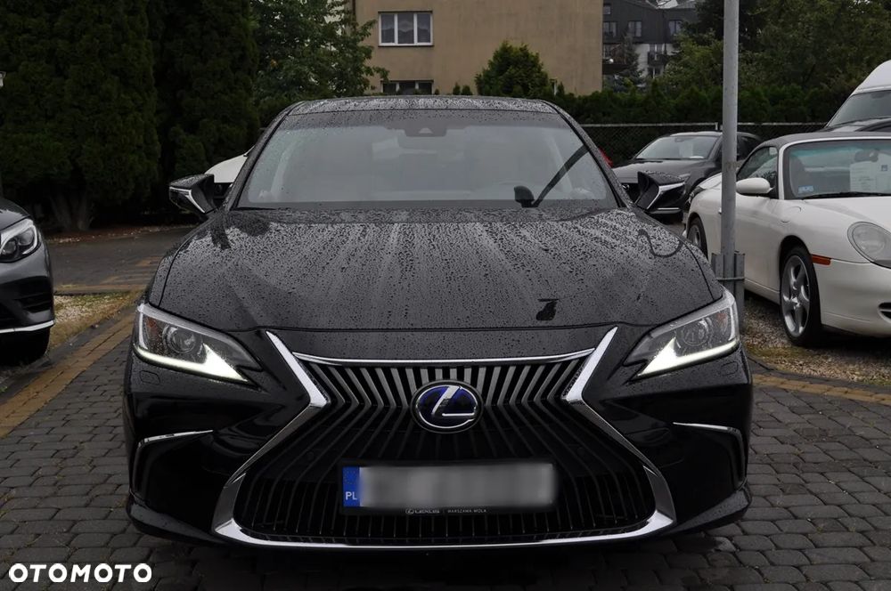 Lexus ES 300h Business Edition + - 5
