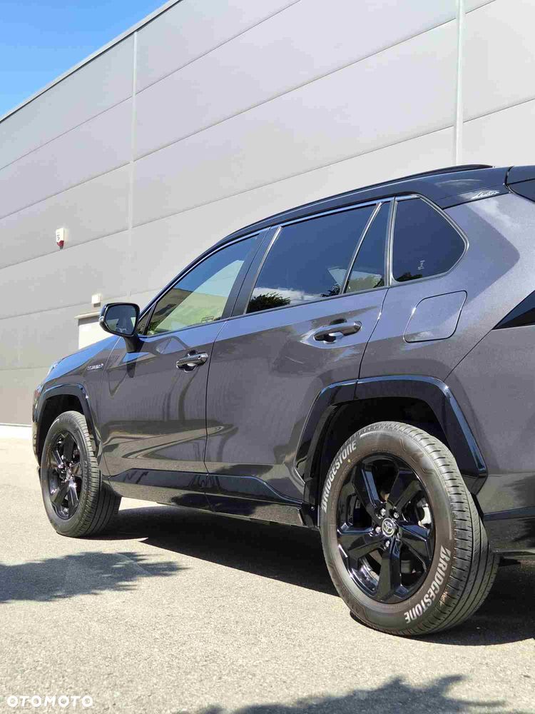 Toyota RAV4 - 32