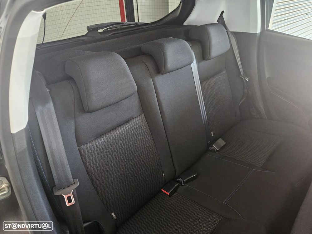 Peugeot 208 1.2 PureTech Signature - 27