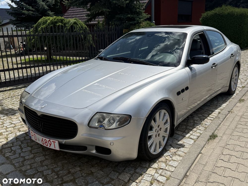 Maserati Quattroporte - 1