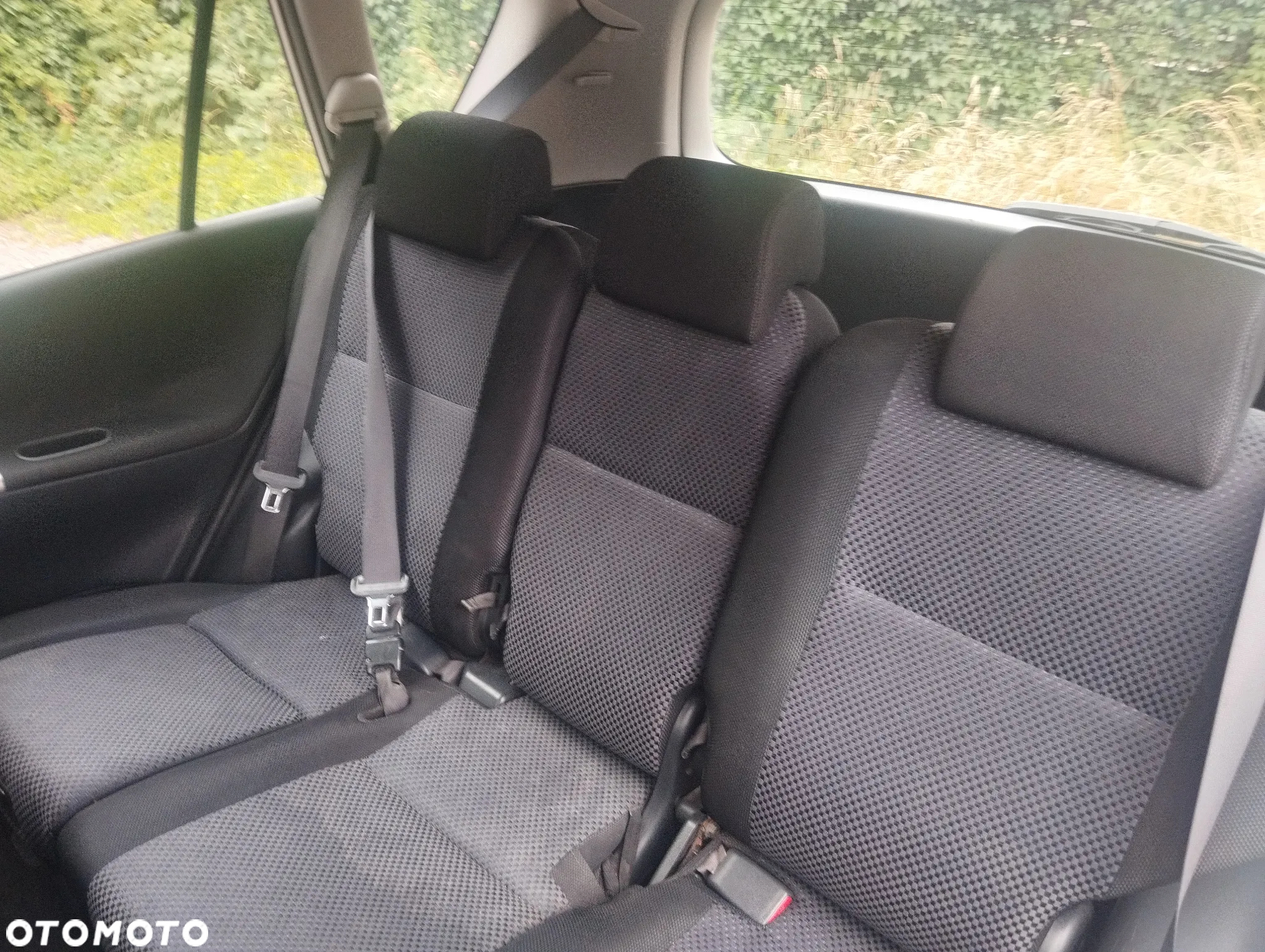 Toyota Corolla Verso - 8