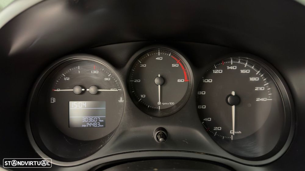 SEAT Leon 1.6 TDI Sport - 18