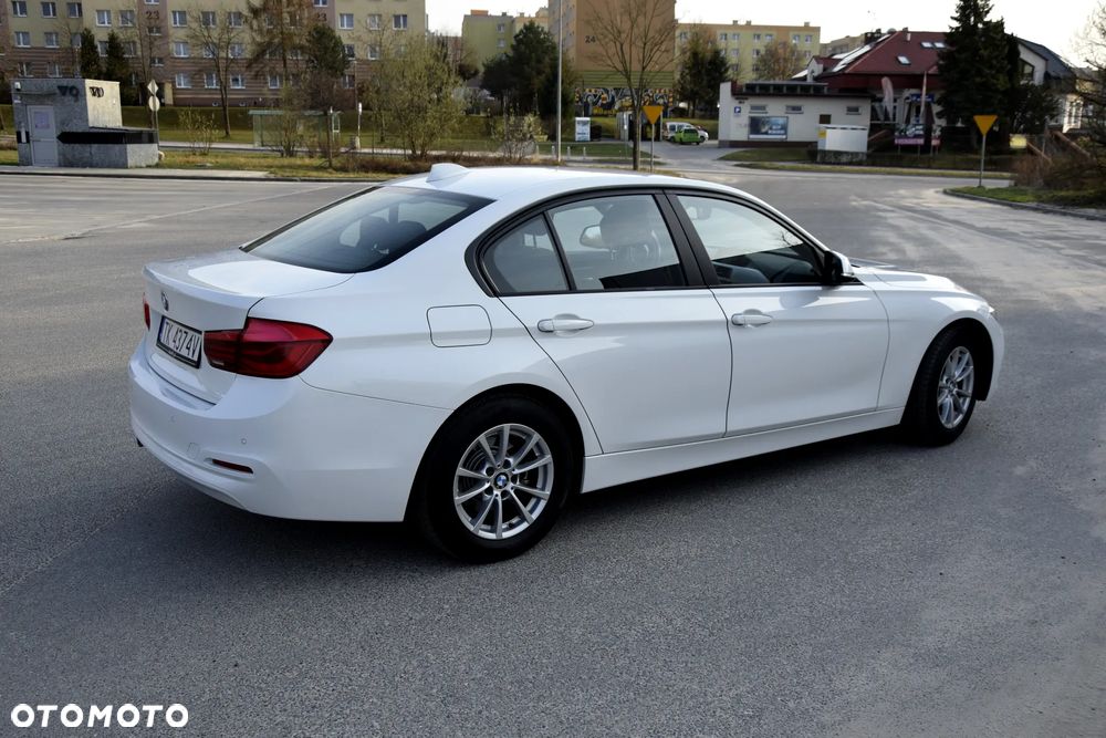 BMW Seria 3 316d - 4
