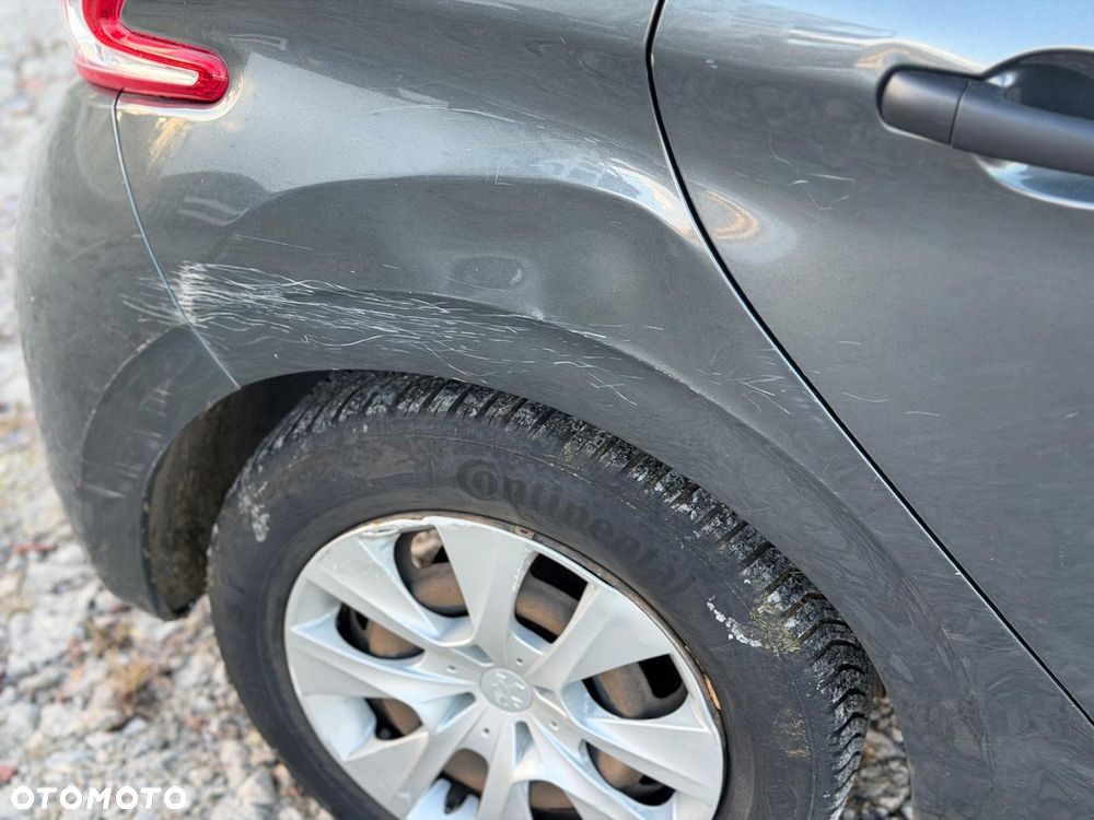 Peugeot 208 HDi 68 Like - 19