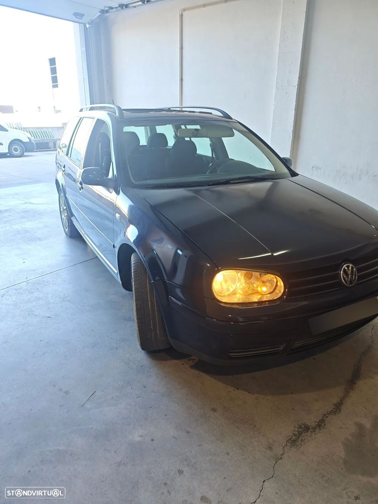 VW Golf Variant 1.9 TDi 4M Highline - 4