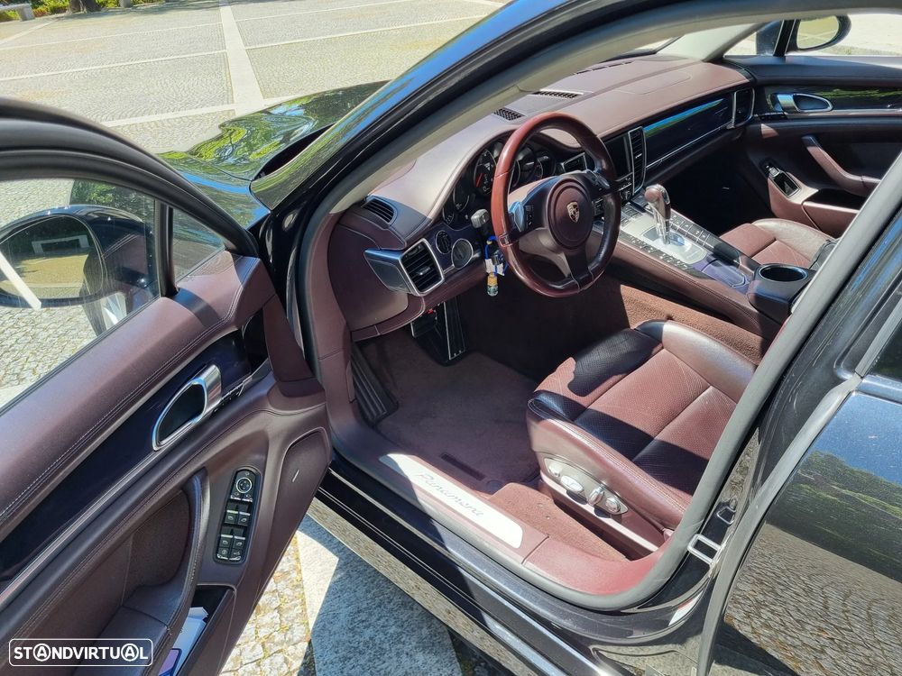 Porsche Panamera Platinum Edition - 8