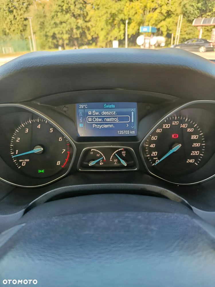 Ford Focus - 28