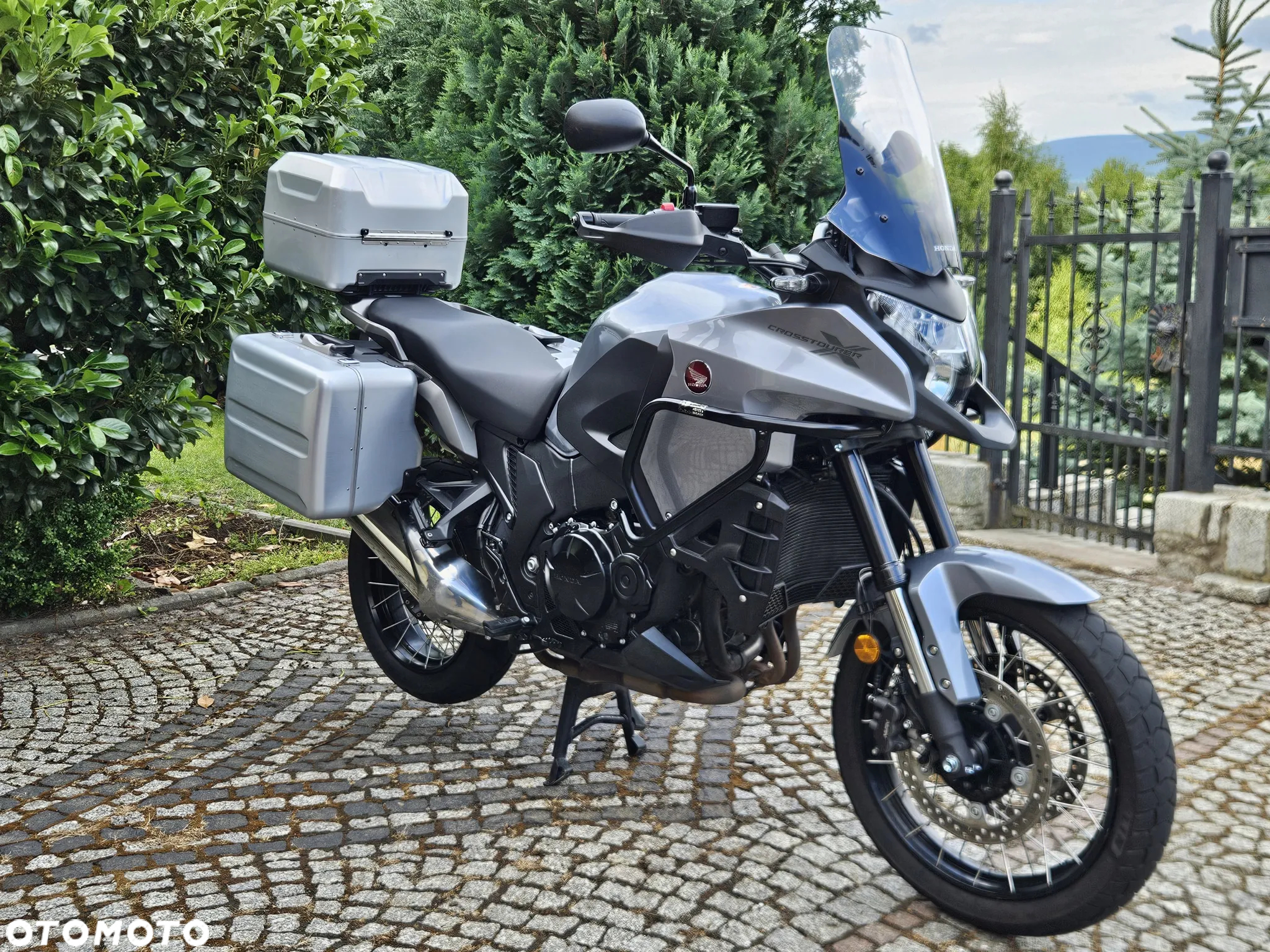 Honda VFR - 2
