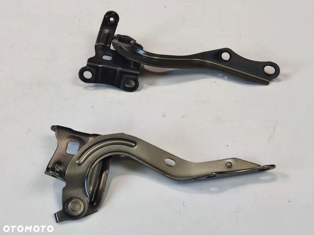 TOYOTA COROLLA E21 od 2022r Zawias Maski Prawy Lewy - 3