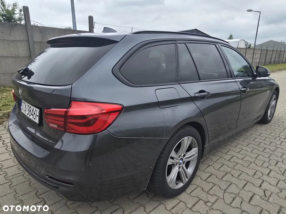 BMW Seria 3 320d xDrive Sport Line Shadow - 7