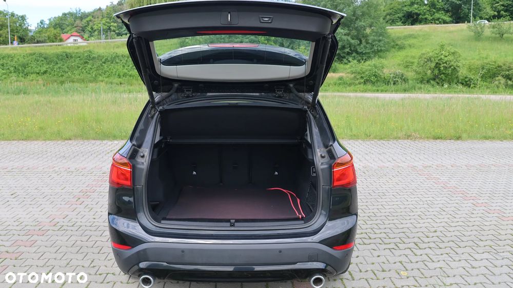 BMW X1 sDrive18d Advantage - 10