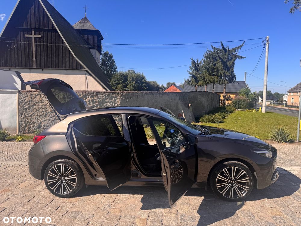 Mazda 3 SKYACTIV-G 120 NAKAMA - 30