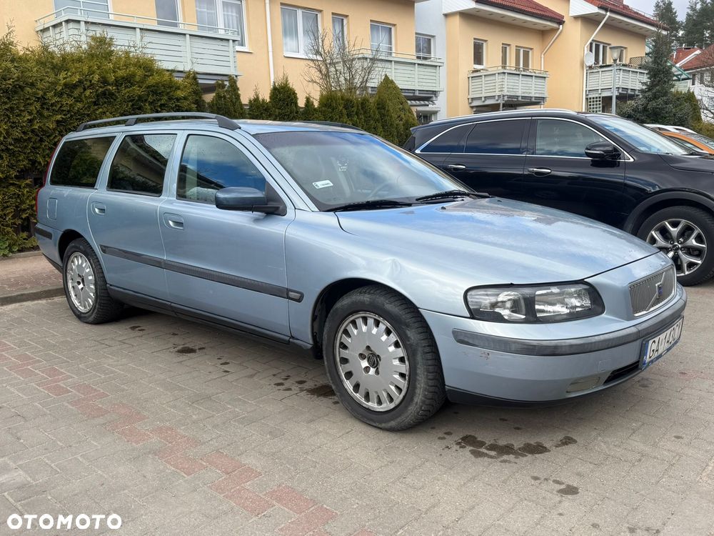 Volvo V70 2.4 T - 13