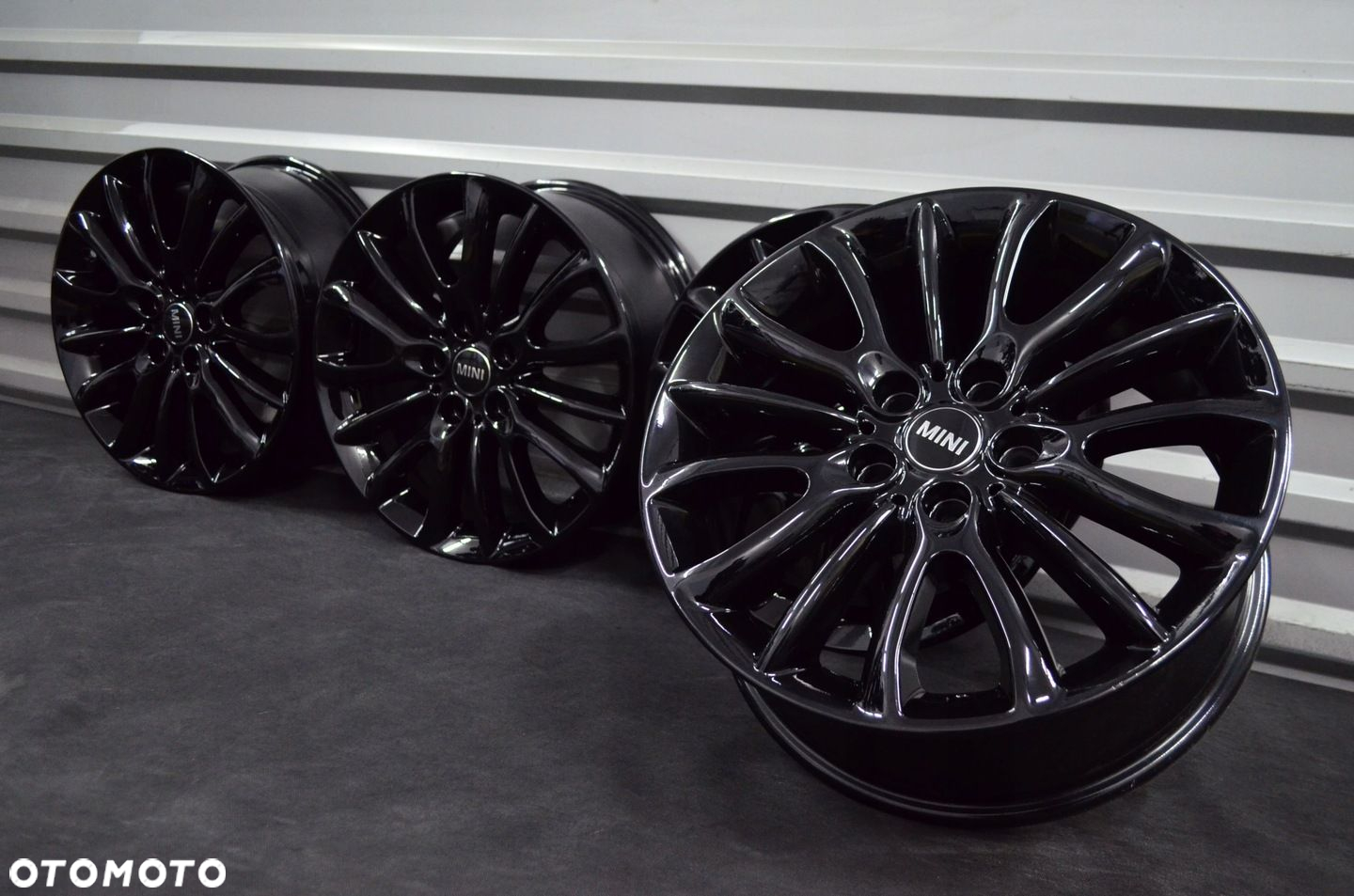 Felgi 5x112 R17 MINI CLUBMAN Oryginał - 4