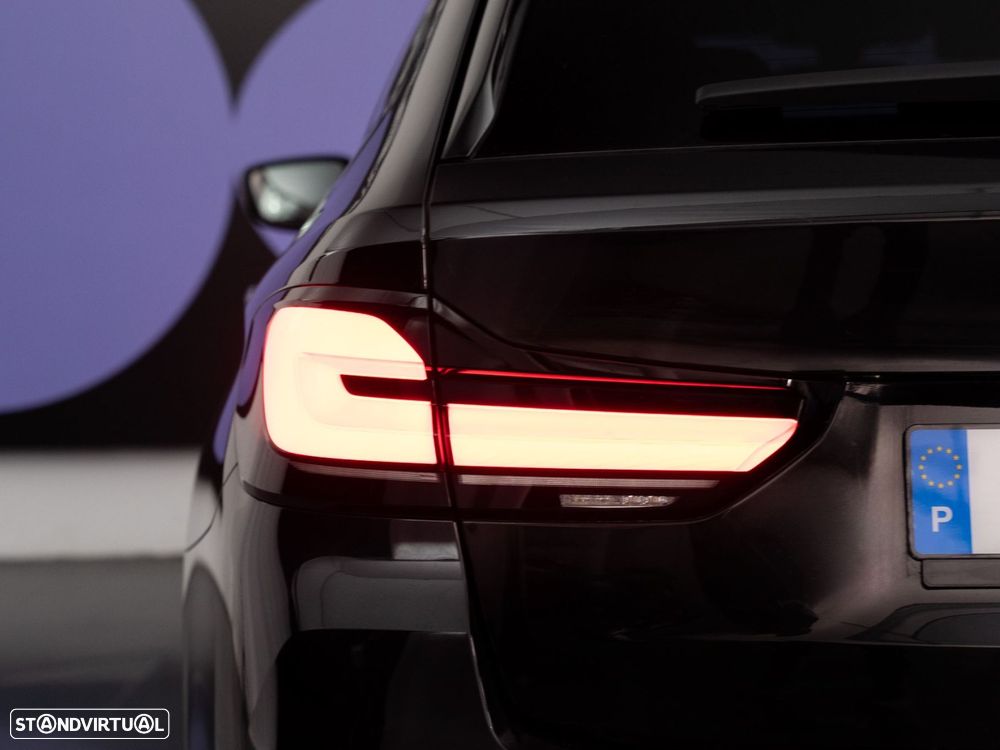 BMW 520 e Pack M - 13