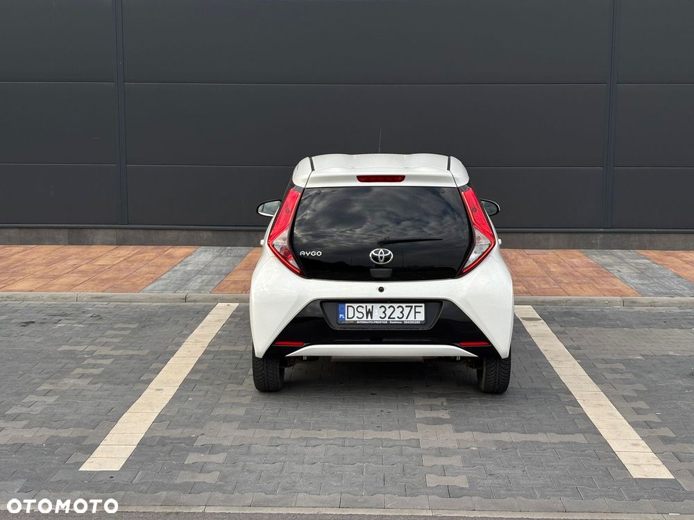 Toyota Aygo 1.0 VVT-i Black Edition - 14
